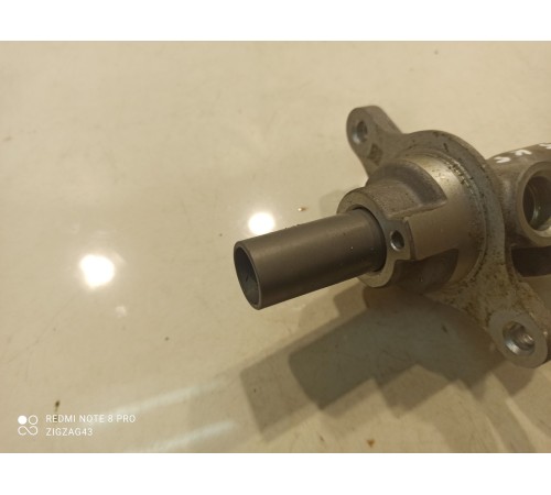 Главный тормозной цилиндр