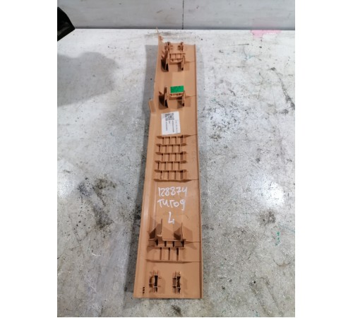 накладка порога левая