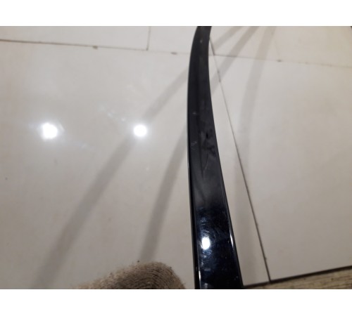 Молдинг двери(передний правый)