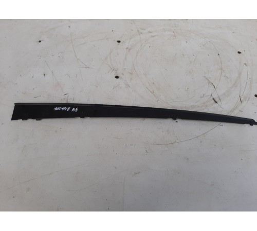 Накладка (пластик) кузова