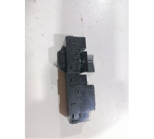 Кнопка аварийной сигнализации