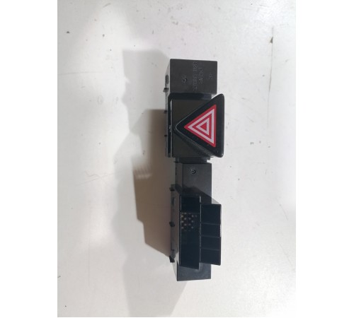 Кнопка аварийной сигнализации