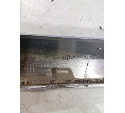 Накладка решетки радиатора декоративная