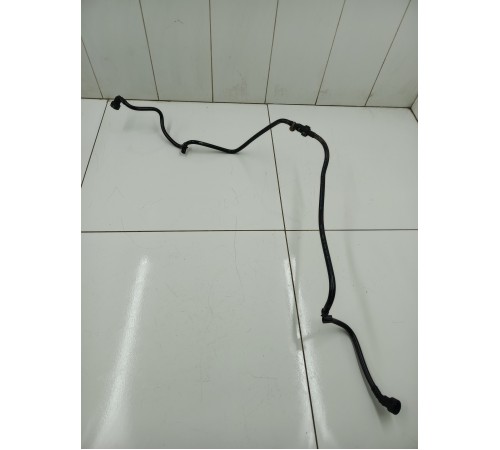 Трубка топливная