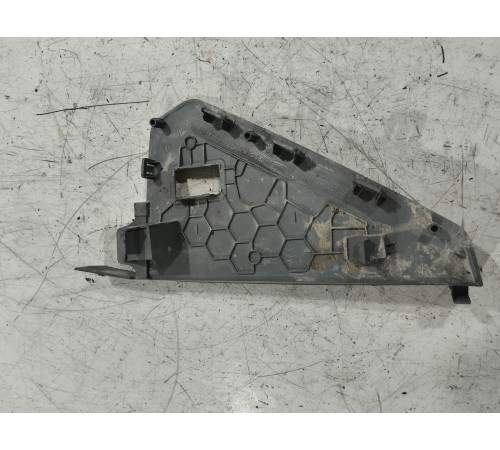 Накладка торпедо боковая правая