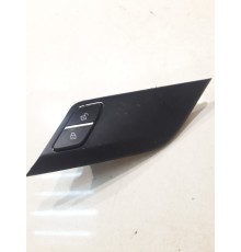 кнопка блокировки замка передняя левая