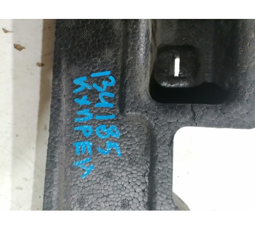 Абсорбер переднего бампера