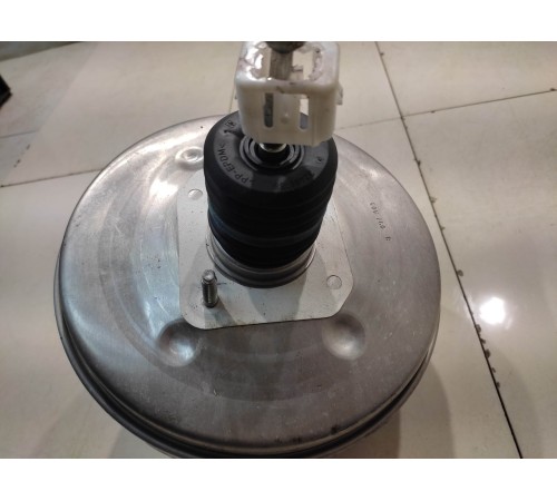 Вакуумный усилитель тормозов