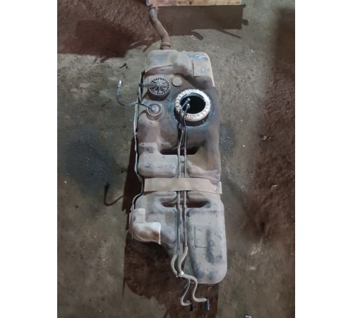 Бак топливный