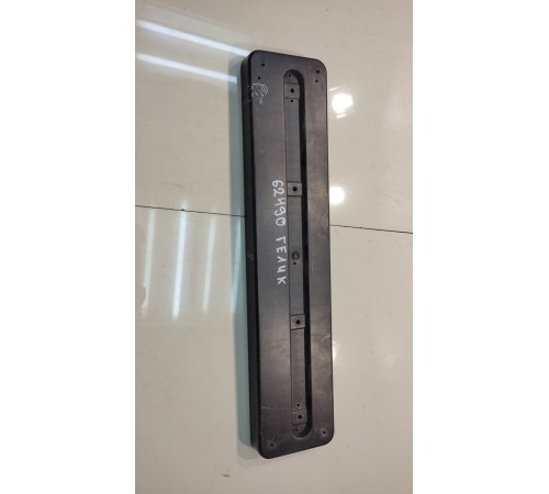 Накладка переднего бампера