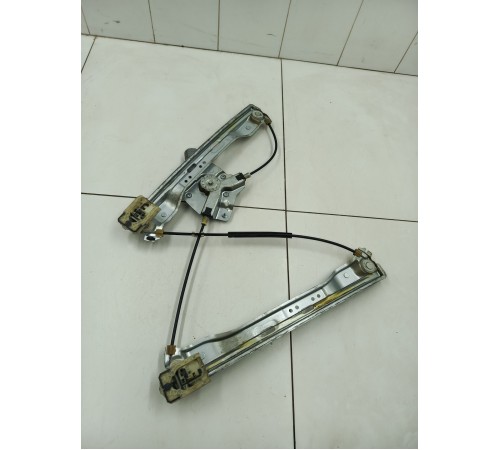 Стеклоподъёмник передний правый