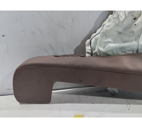 Подушка заднего сиденья боковая левая