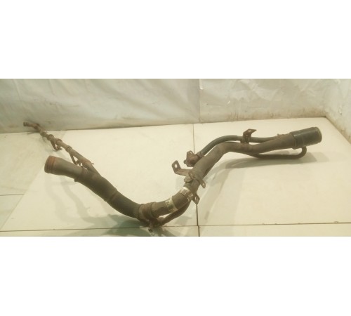 Горловина топливного бака