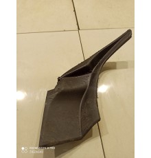 Накладка жабо (передняя правая)