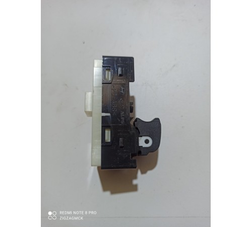 Блок управления стеклоподъ?мникам передний правый