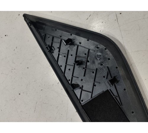 Накладка центральной консоли левая