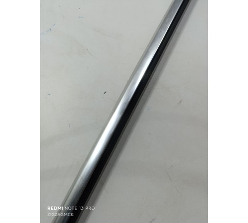 Молдинг стекла передний правый наружный, уплотнитель