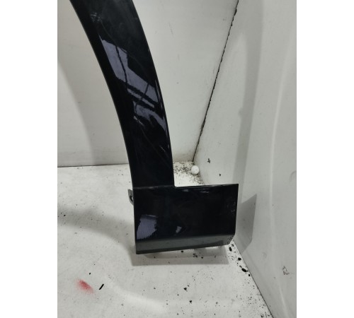 Накладка арки колеса (передняя левая)