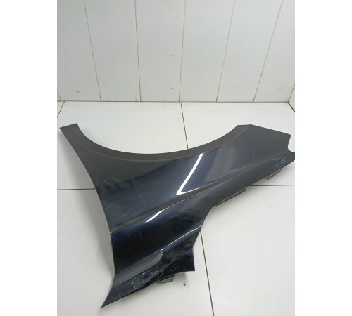 Крыло переднее левое