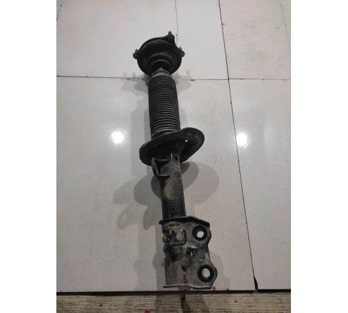 Амортизатор подвески(передний правый)