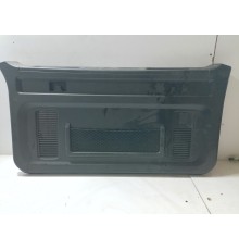 Обшивка крышки багажника