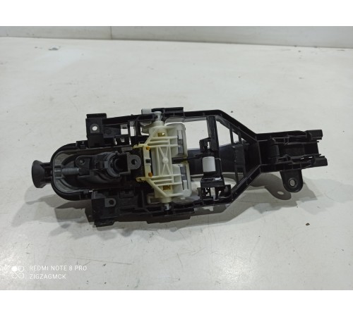 Ручка двери (передняя левая внешняя)