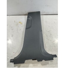 Обшивка центральной стойки правая нижняя