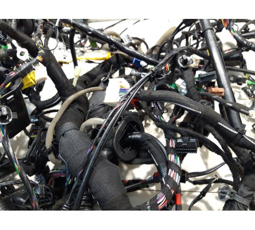 Электропроводка салона