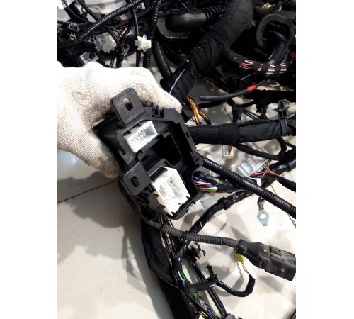 Электропроводка салона