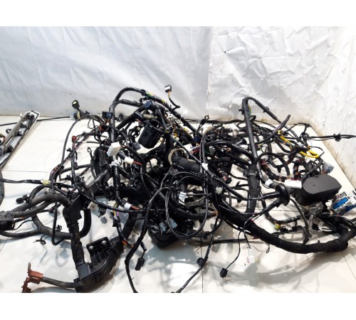 Электропроводка салона