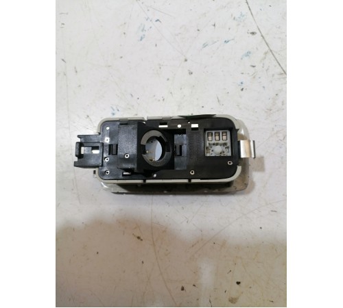 Плафон подсветки салона