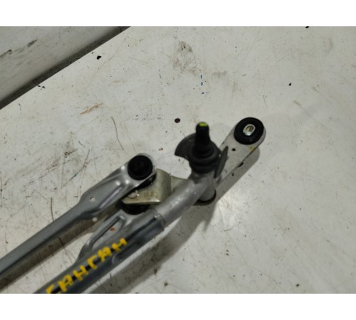 Трапеция стеклоочистителей в сборе