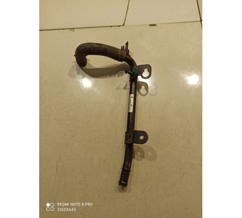 Патрубок системы охлаждения