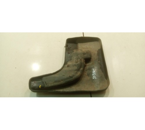 Брызговик (передний, правый)