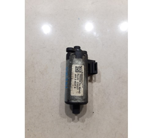 Моторчик регулировки сиденья передний правый