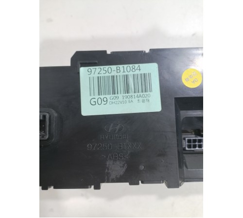 Блок управления климат контролем передний