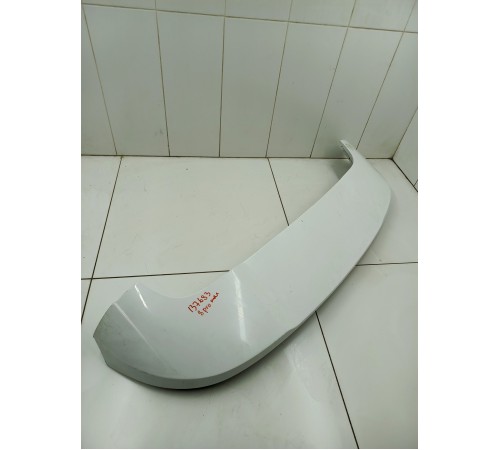 Спойлер двери крышки багажника