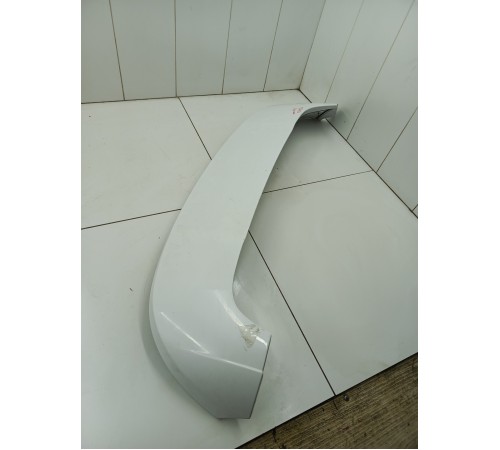 Спойлер двери крышки багажника