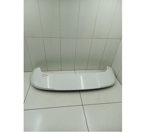 Спойлер двери крышки багажника