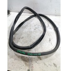 Уплотнитель проема двери