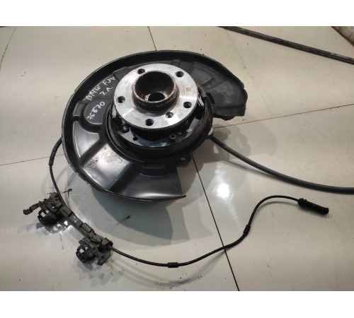 Поворотный кулак (задний, левый)