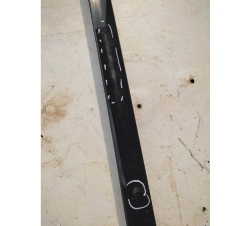 Молдинг крыши(правый)