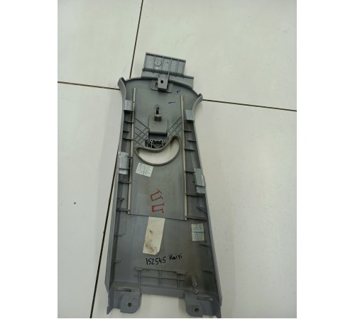 Обшивка центральной стойки правая верхняя