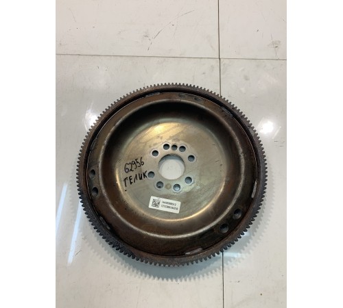 Маховик двигателя