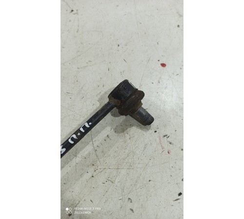 Стойка стабилизатора задняя