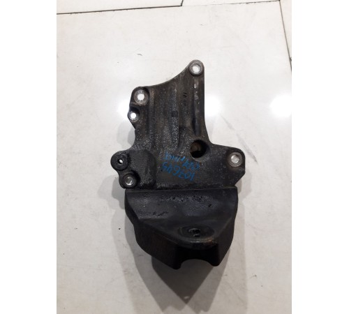 Кронштейн(крепление) двигателя