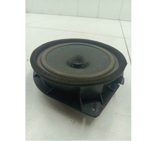 Динамик двери передний правый