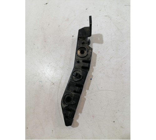 Кронштейн бампера левый