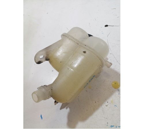 Бачок расширительный