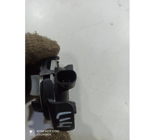 Датчик удара (передний правый)